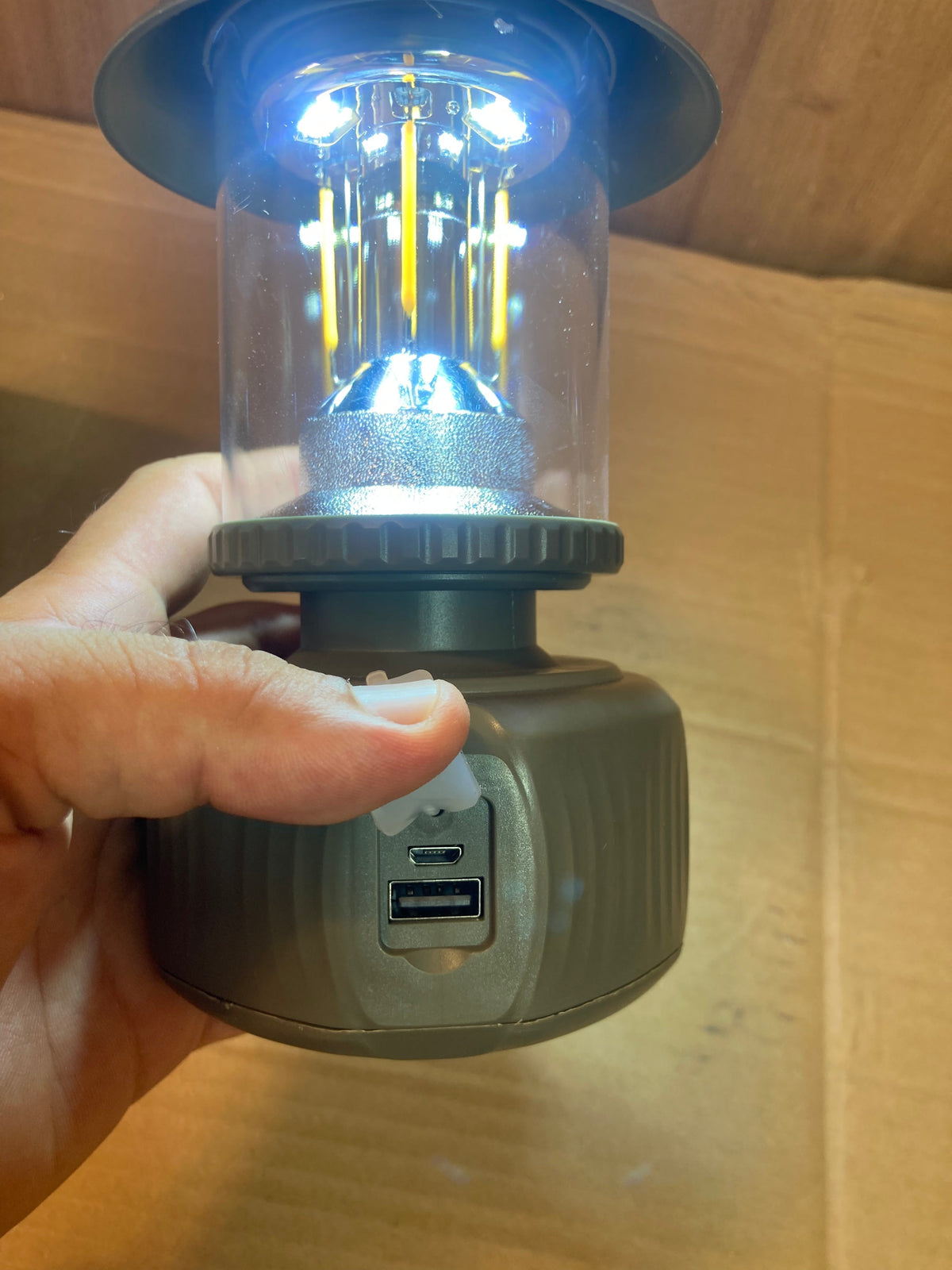 Rechargeable Portable Lantern Lamp DT-712